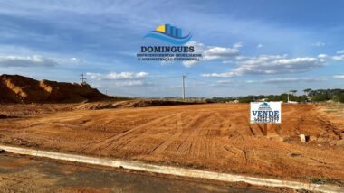 Terreno Comercial — Morada dos Ipês II